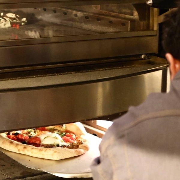 Les Pizzas - Pizzeria Montreuil-sur-Mer - Le Piccolino - restaurant AIX-EN-ISSART - Restaurant avec Terrasse Montreuil-sur-Mer