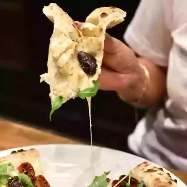 Les Pizzas - Pizzeria Montreuil-sur-Mer - Le Piccolino - restaurant AIX-EN-ISSART - Pizza Montreuil-sur-Mer